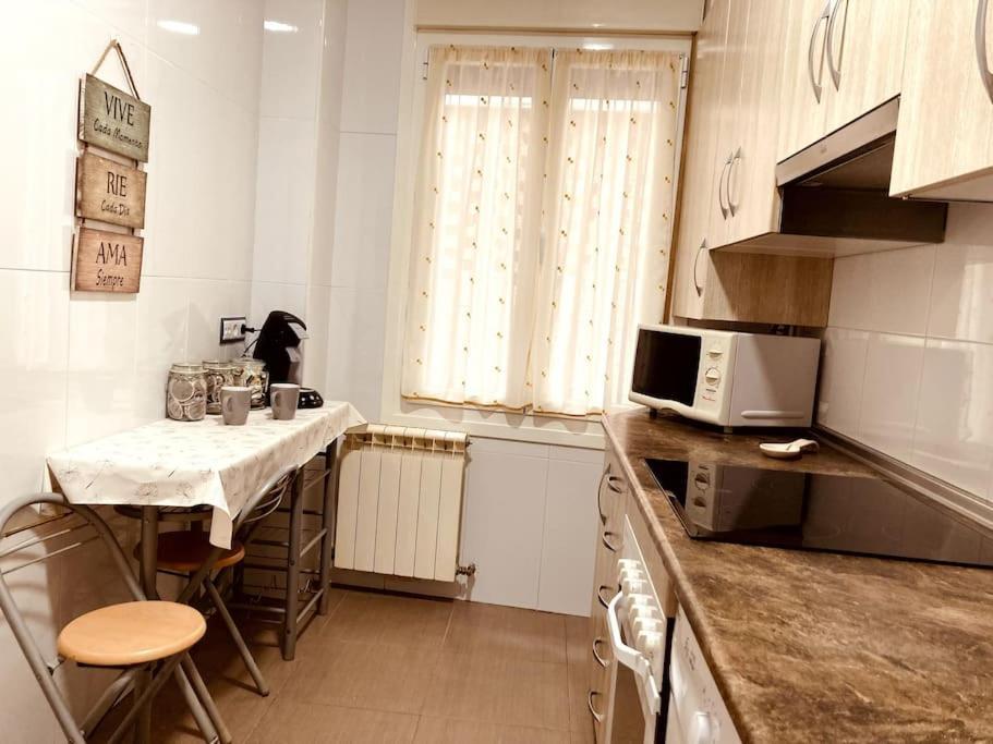 Pequeno Hogar Apartment Zamora Bagian luar foto